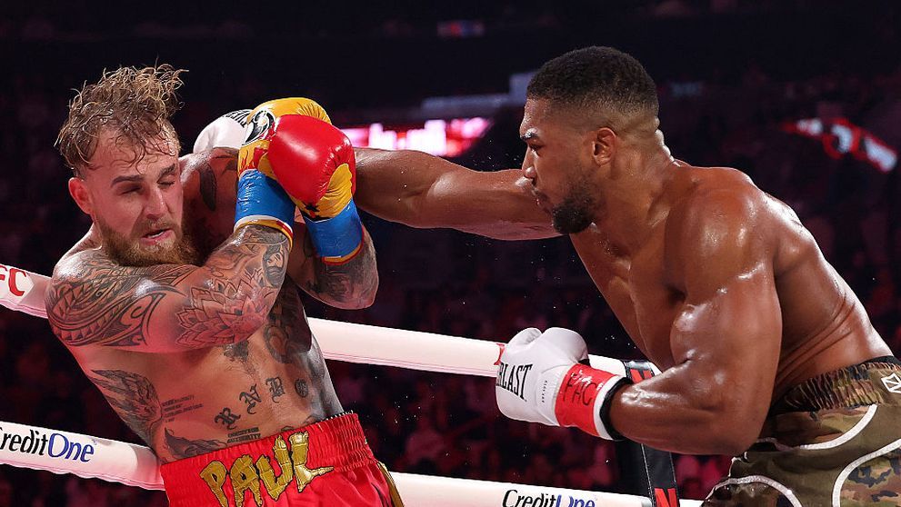 Reacția lui Jake Paul după ce boxerul Anthony Joshua a fost rănit într-un cumplit accident rutier - VIDEO