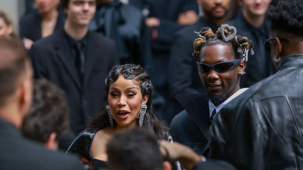 Cardi B și Offset au lansat o nouă piesă împreună, în care abordează speculațiile despre relația lor