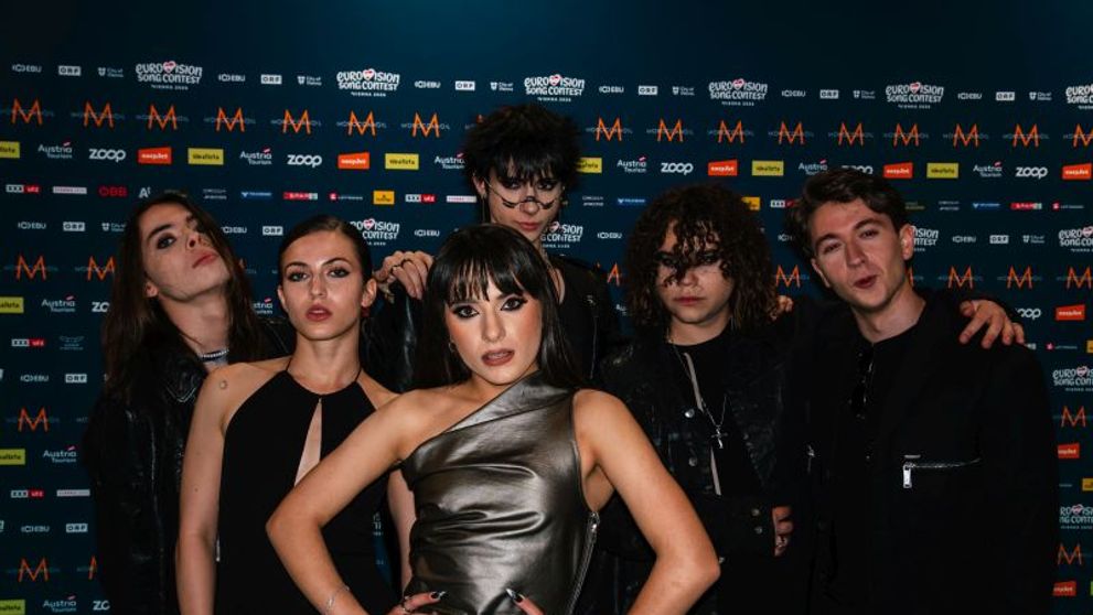 Cum a apărut Alexandra Căpitănescu pe covorul turcoaz la ceremonia de deschidere Eurovision 2026. Imaginile au devenit virale