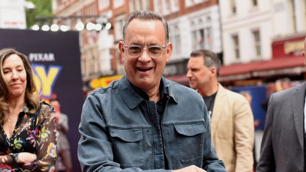 Tom Hanks, cu zâmbetul până la urechi după ce a scăpat de coronavirus