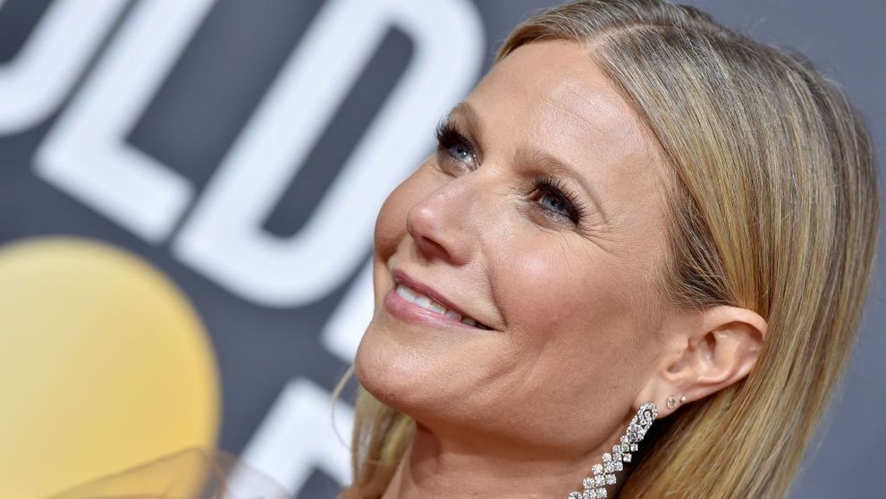 Gwyneth Paltrow și-a sărbătorit ziua de naștere în costumul Evei. La 48 de ani, actrița are o siluetă de invidiat