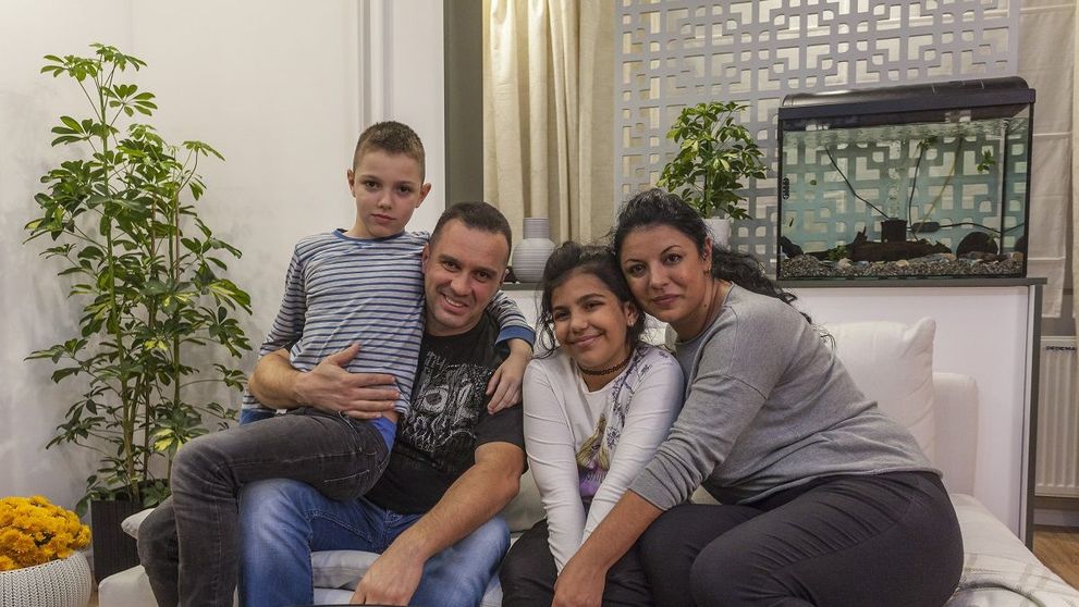Familia Dumitrascu a inceput o viata noua cu ajutorul echipei Visuri la cheie!