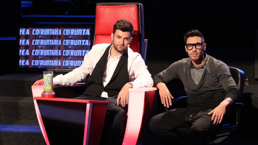 Alex Velea si-a schimbat complet look-ul. Fanii sai l-au confundat cu Smiley: 
