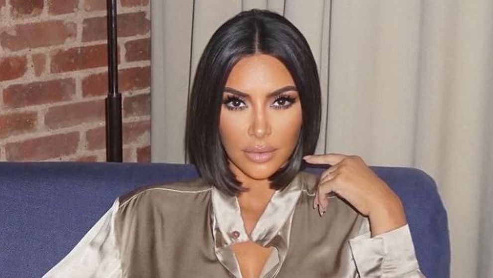 Kim Kardashian, poză de milioane de like-uri pe Instagram. Vedeta s-a fotografiat într-un costum de baie minuscul