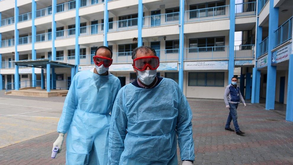 Cum intră coronavirusul în organism? Explicațiile unui doctor din România