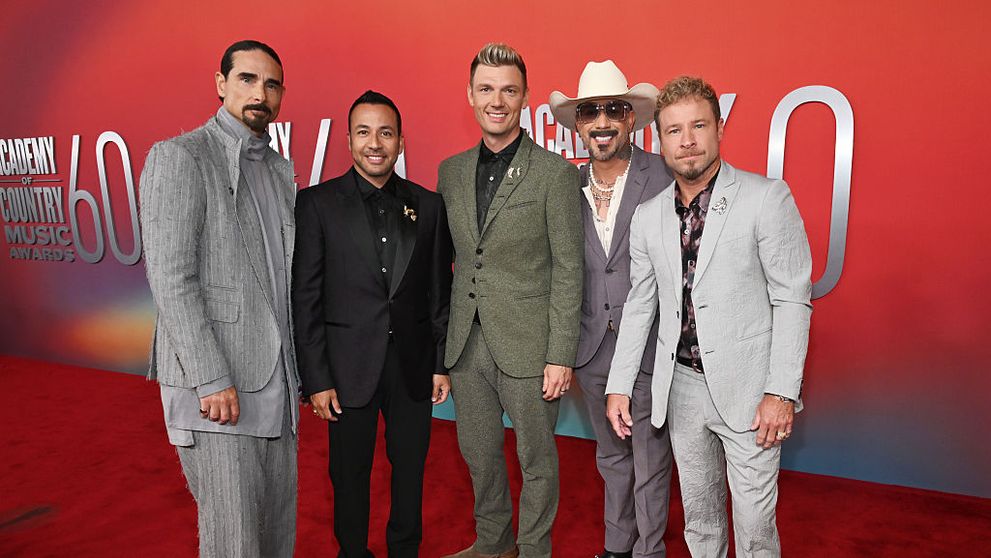 Backstreet Boys au avut parte de o primire neobișnuită în Kazahstan. Nick Carter a rămas șocat și a filmat totul  „Nu ne-am fi putut dori mai mult”