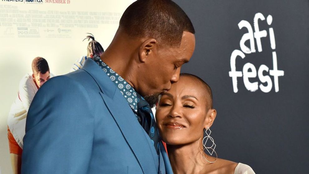 Afecțiunea rară de care suferă soția lui Will Smith: “La momentul asta nu îmi mai rămâne decât să râd”