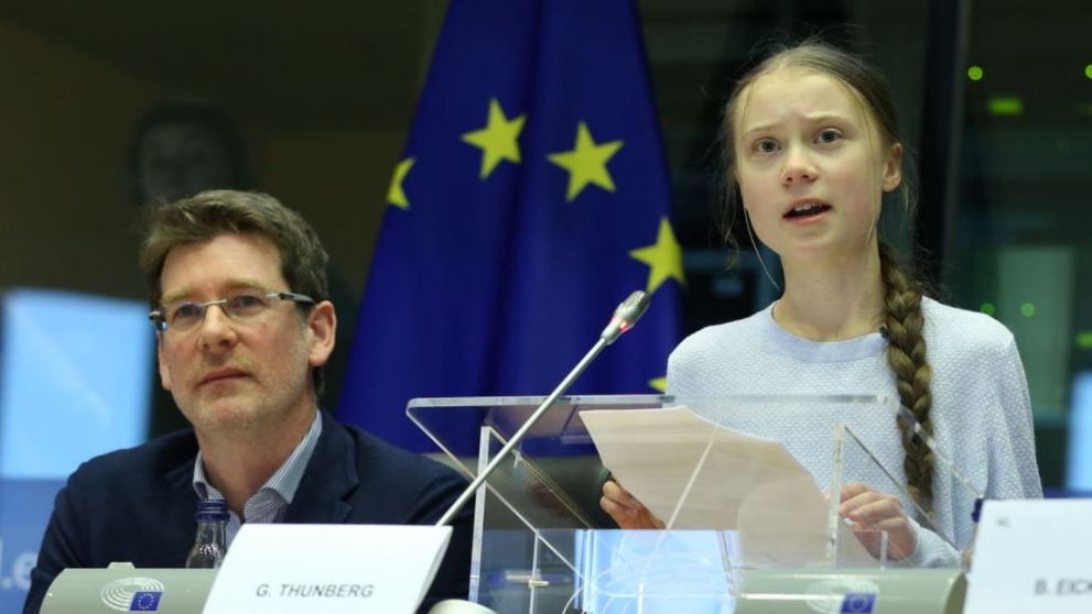 Greta Thunberg, mesaj emoționant pentru români: „Ne vedem în stradă!”