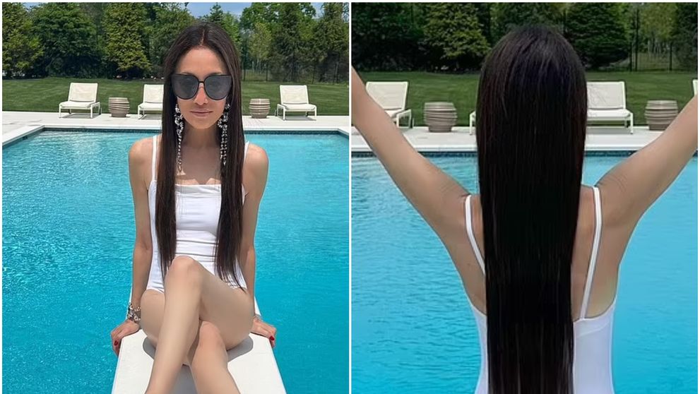 Și-a uimit fanii cu poze în costum de baie la aproape 75 de ani! “Cum e posibil să arăți așa?”