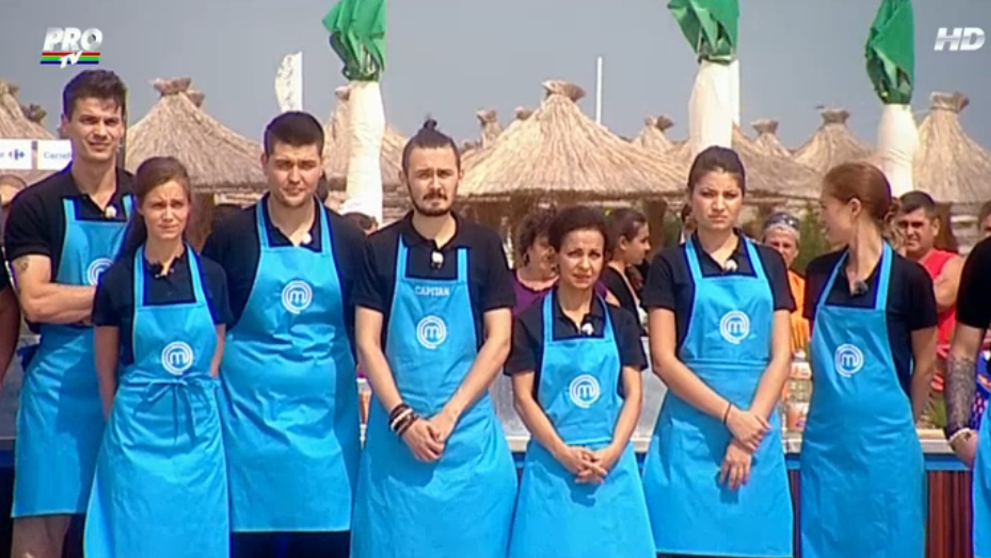 A meritat echipa albastra sa castige proba gatitului pe plaja?