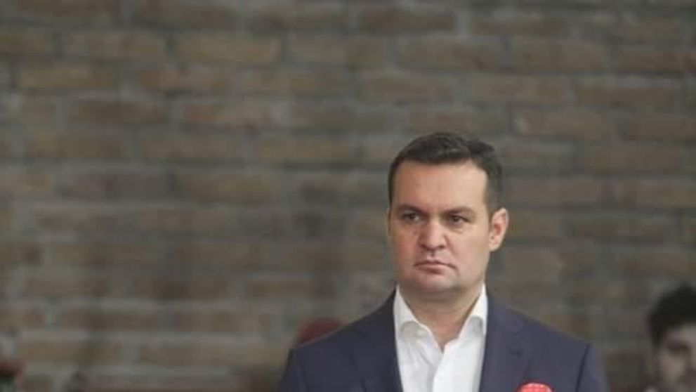 Ce spune taximetristul care l-a scos din țară pe Cătălin Cherecheș. Șoferul susține că a trecut granița fără să îl oprească nimeni