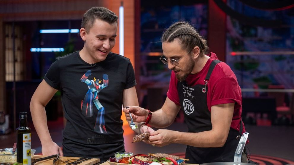 Chef Foa și Alex Daragiu vor face furori printre ingrediente, în noua ediție Chef de MasterChef