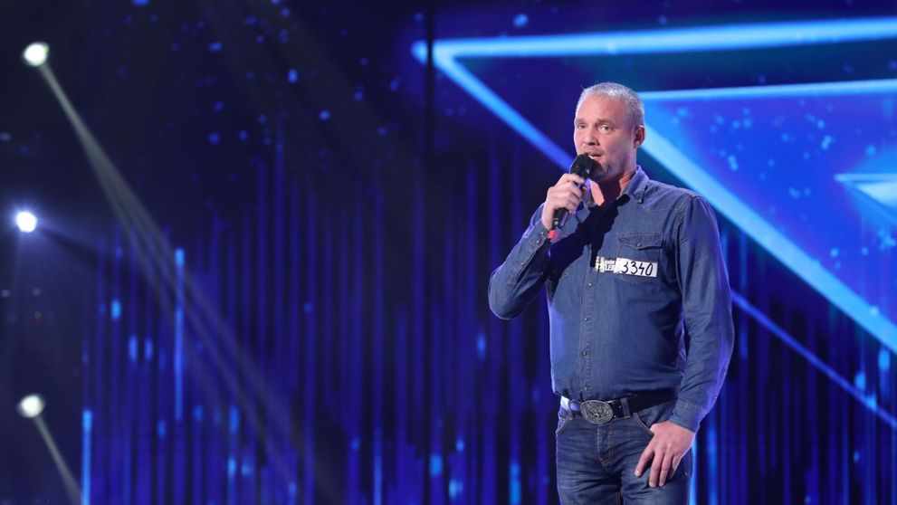 Radu Palaniță, mecanicul auto care a câștigat Românii au talent, s-a dedicat scenei. A lansat prima piesă din carieră, „Iubita mea”