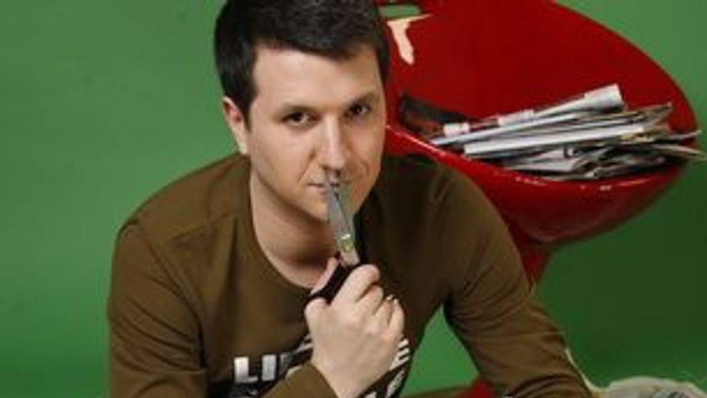 Laurette da mondenul Bucuresti pe Pietroasele, in Apropo Tv