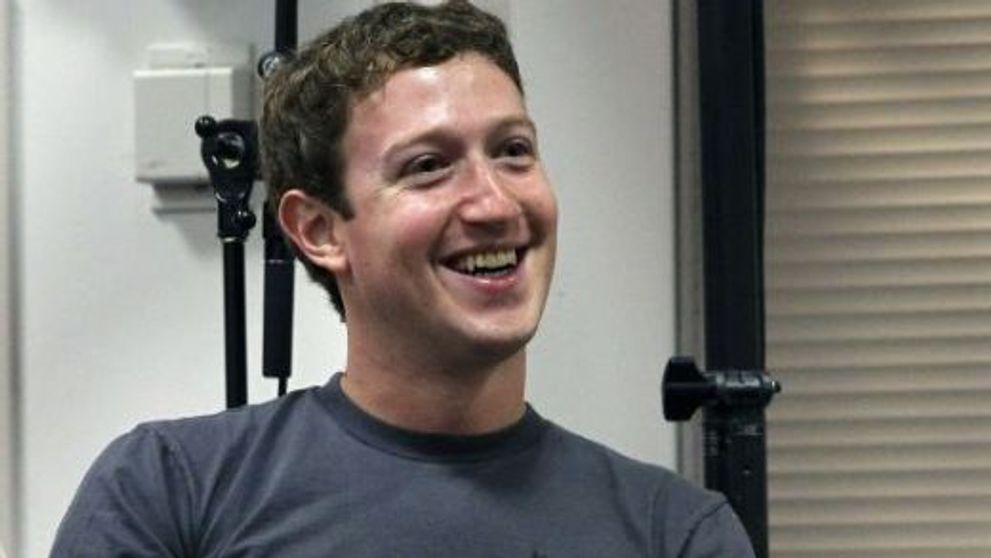 O nava spatiala sau o tona de aur. Ce extravagante si-ar permite fondatorul Facebook, Mark Zuckerberg, din averea de 7 mld. $