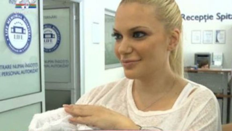 Andreea Antonescu, mamica: 
