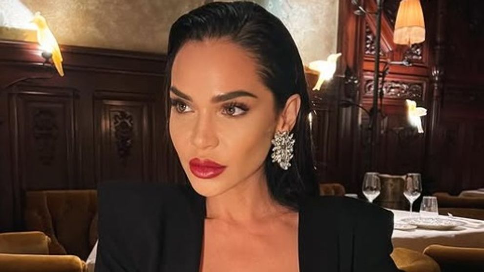 Scandal în plină stradă între Claudia Stoica și o celebră vedetă din România! Cele două s-au certat de față cu toată lumea, apoi au vorbit pe internet despre asta: „E frustrată!”