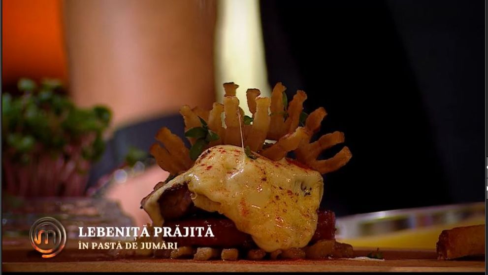 Masterchef 2024, 17 septembrie. Marius Galan: Lebeniță prăjită în pastă de jumeri cu ceafă și cas gratinat, slănină de mangaliță și busuioc