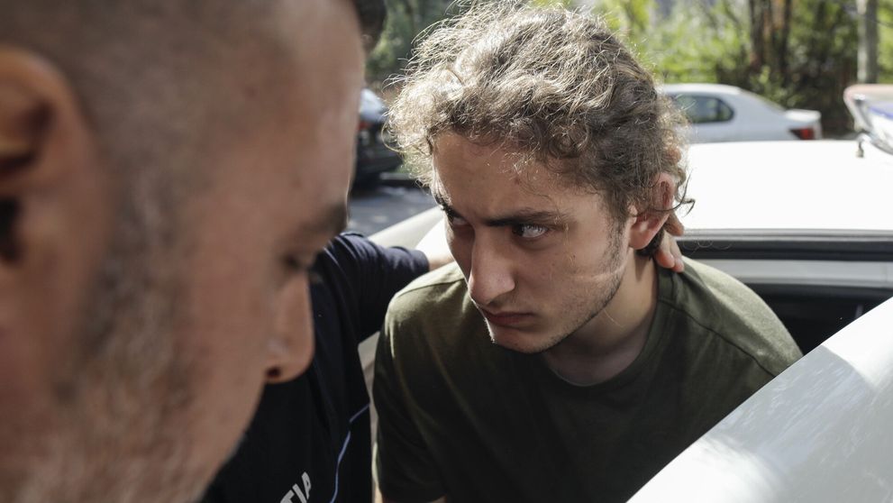 Avocatul lui Vlad Pascu, declarații halucinante după ce autorul tragediei de la 2 Mai a cerut să fie judecat în arest la domiciliu: „Că vă convine sau că nu...”