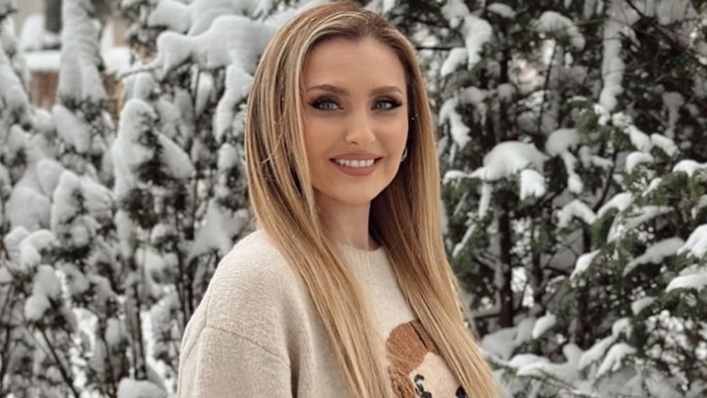 Motivul pentru care Alina Sorescu a continuat să poarte verigheta mai multe luni după ce a depus actele de divorț. S-a aflat că divorțează după ce se mutase în București: „Mă gândeam că...”