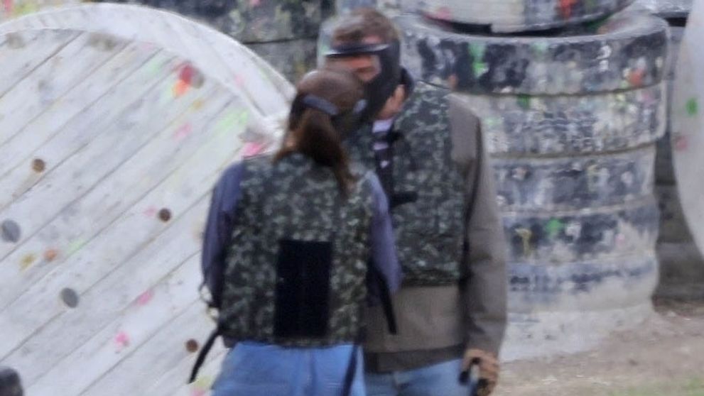 Sunt împreună din nou?! Au divorțat cu scandal în urmă cu 10 ani, dar acum au fost surprinși de paparazzi în ipostaze romantice. Cei doi actori celebri nu se mai ascund