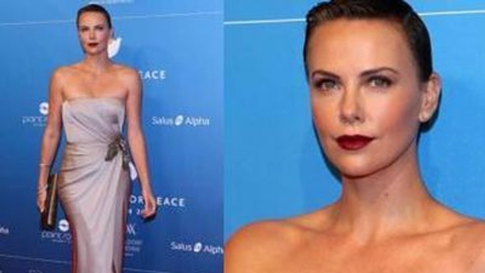 Charlize Theron, cea mai spectaculoasa aparitie la Festivalul de Film de la Berlin: cum arata actrita dupa ce s-a ras in cap