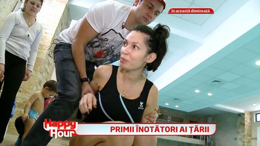 Nicoleta Luciu, super sexy in costum de baie. Cum arata bruneta dupa ce a nascut patru copii