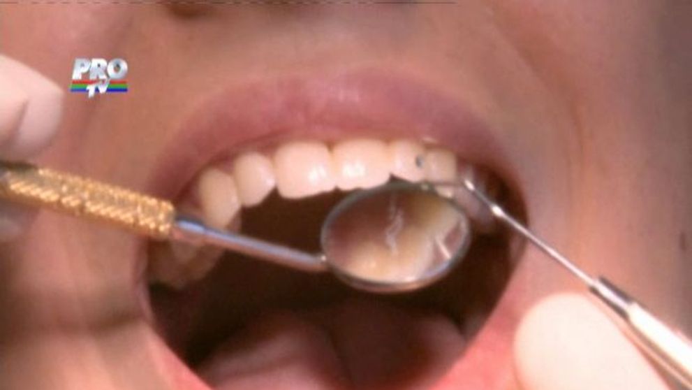 Aflati cum sa combateti fobia de dentist a copiilor!