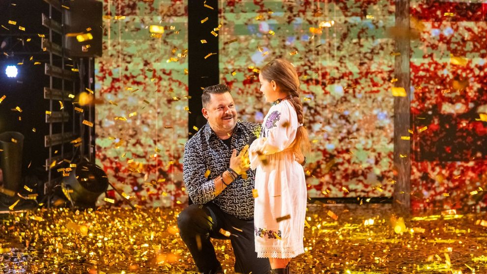 Sara Hanț, fetița cu voce de înger, ajunge în semifinalele Românii au talent! Mihai Bobonete, după ce a apăsat butonul auriu: ”Am vrut să trăiască acest moment din plin și să rămână ca o amintire”