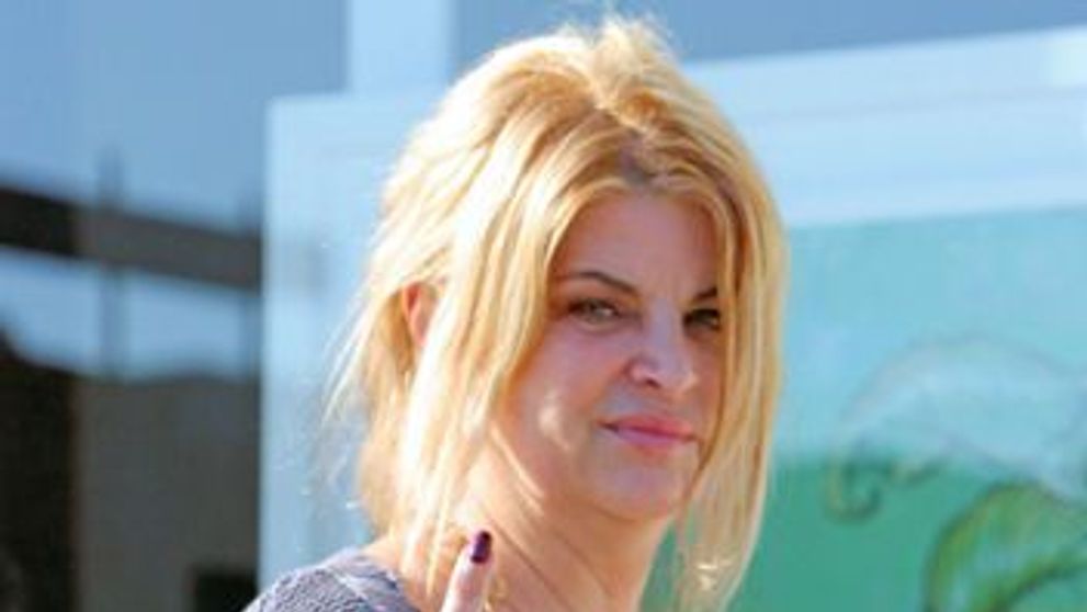 Kirstie Alley a slabit 23 de kilograme si arata minunat FOTO!