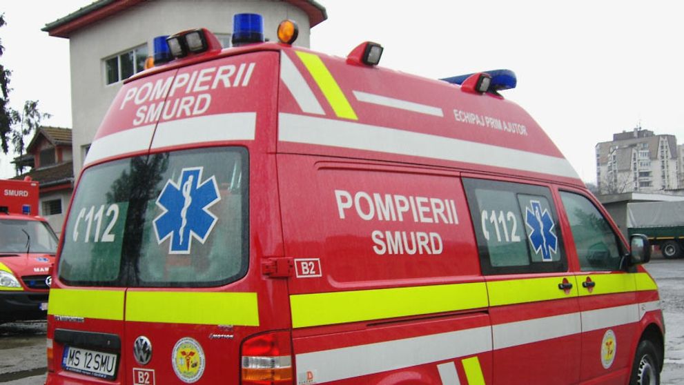 A fost activat Planul Roșu la un liceu din Constanța după ce un elev a pulverizat spray cu piper. Mai mulți copii și adulți au fost transportați la spital
