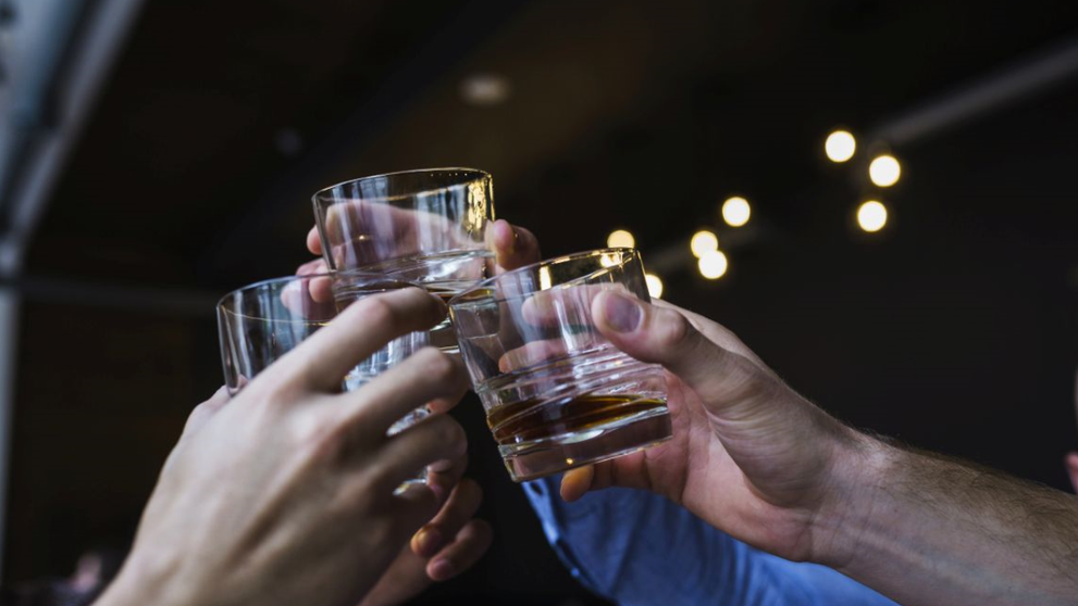 (P) Vrei să ai o petrecere reușită? Adaugă pe lista de cumpărături aceste sortimente de Jack Daniel's!