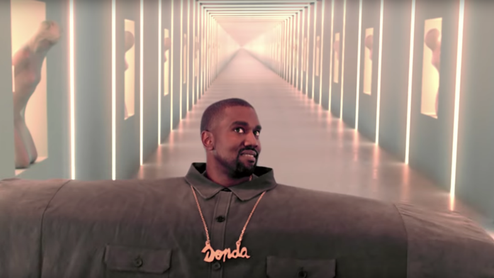 Kanye West are un nou videoclip ciudat și internetul a reacționat pe măsură
