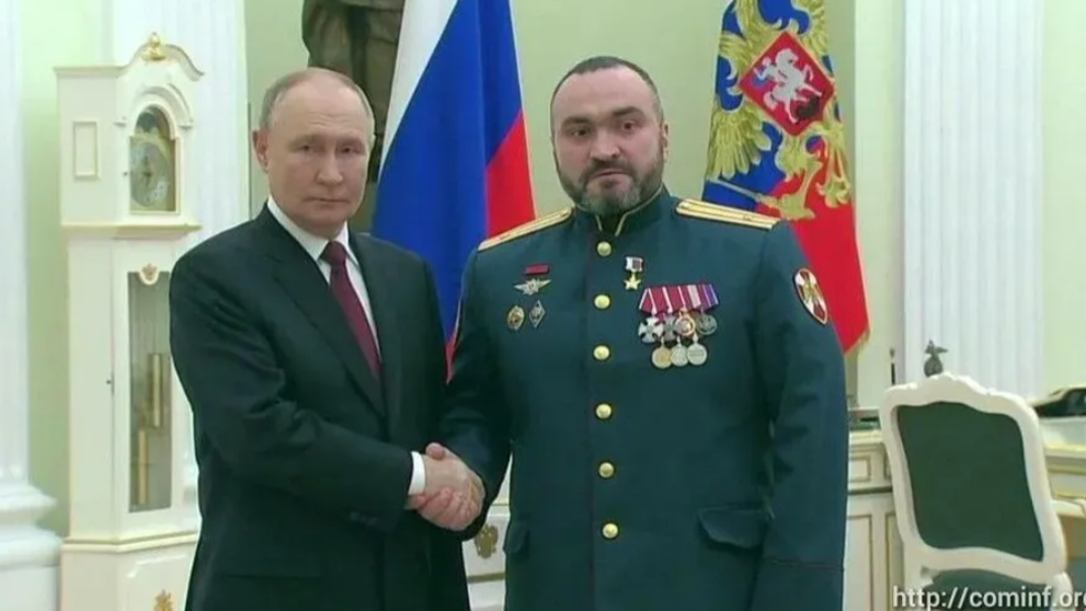 ”Eroul Rusiei”, Marat Tibilov, a murit în timpul unei misiuni armate în Kursk. Acum câteva săptămâni, Vladimir Putin îi dădea o râvnită medalie militară