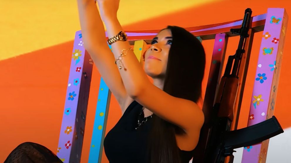 Diana, sora lui Dani Mocanu, a intrat în trending cu melodia „Familia”! Pe ce loc este pe YouTube