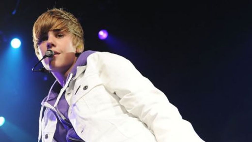 Justin Bieber a detronat-o pe Lady Gaga! “Baby”, cel mai vizualizat videoclip de pe youtube! FOTO si VIDEO