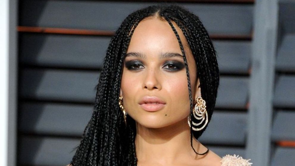 Are doar 1.57, dar toata lumea a confundat-o cu un model. Fiica lui Lenny Kravitz a impresionat la plaja