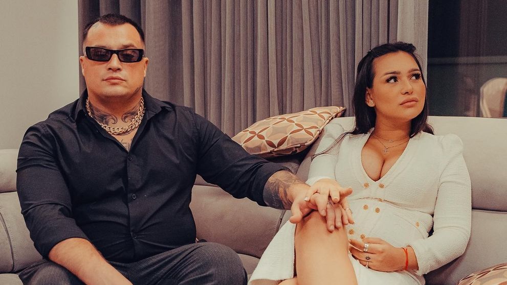 OG Eastbull și Reyna s-au despărțit, la scurt timp după ce au devenit părinți. Motivul separării