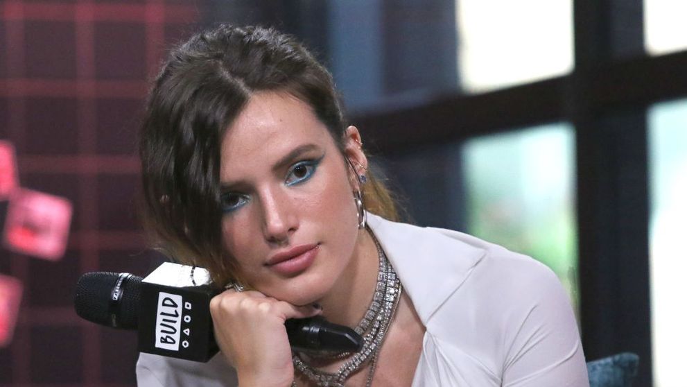 Bella Thorne, faimoasa actriță Disney, recunoaște că este Pansexuală. Ce inseamnă mai exact acest lucru