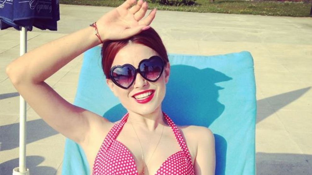 Elena Gheorghe, o aparitie fierbinte. Ce au vazut cei care au stat langa ea la plaja