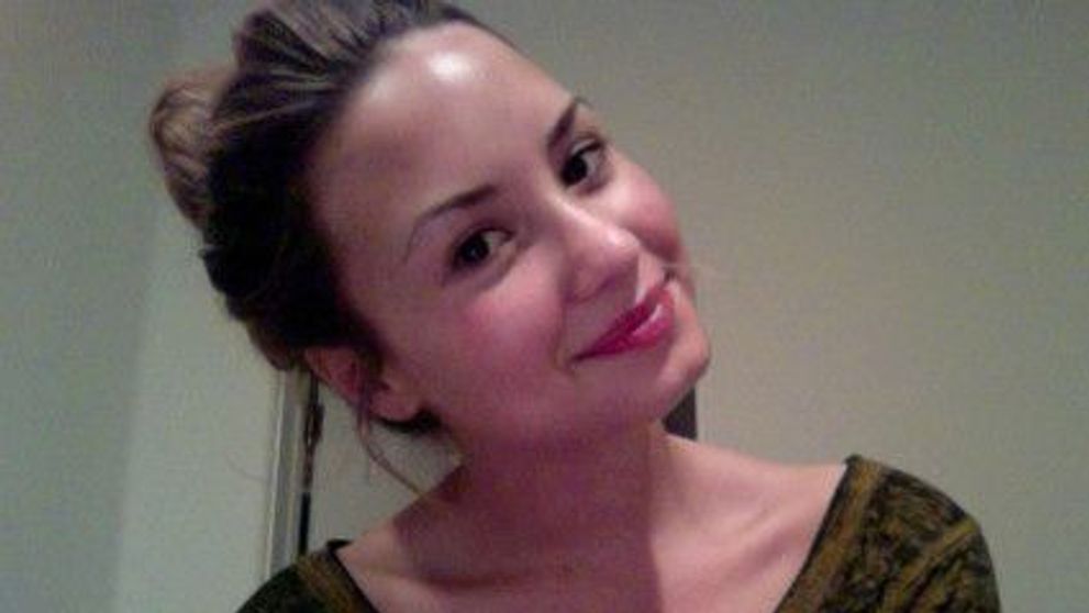 Demi Lovato, de nerecunoscut dupa ce s-a machiat excesiv: 