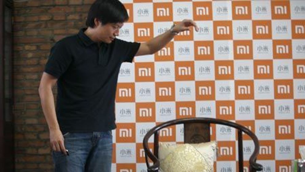 China concureaza America cu un „nou” Steve Jobs. Cine este antreprenorul asiatic asemanat cu parintele iGadgeturilor