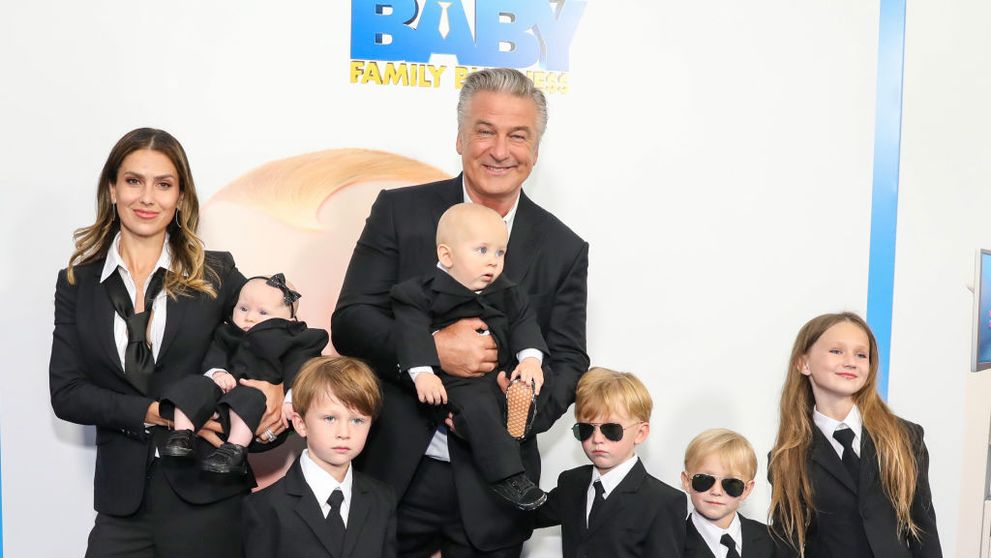 Hilaria, soția lui Alec Baldwin, a dezvăluit suma uriașă câștigată din vânzarea primei fotografii cu copilul lor, dar și ce a făcut cu toți banii