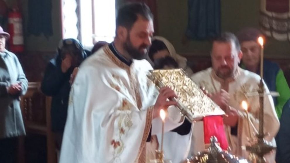 Scandal la o biserică din Iași! Câți bani a putut să-i ceară preotul unei femei care urma să-și înmormânteze tatăl: „Ne-a spus pe un ton foarte urât”