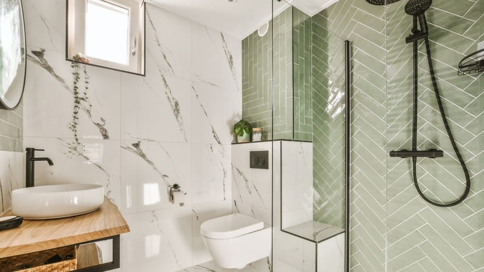 (P) 5 idei pentru a amenaja o baie modernă, funcțională și elegantă