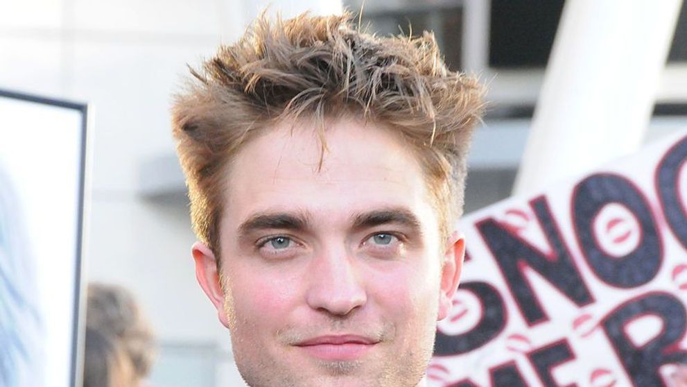 Robert Pattinson, schimbare de look. Cum au reacționat fanii la transformarea sa