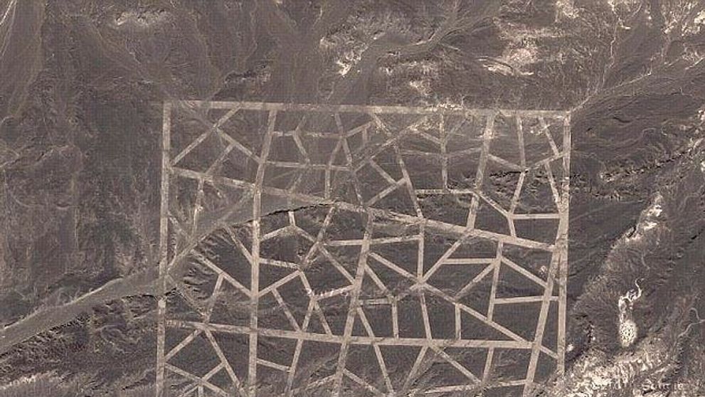 Mesaj pentru OZN-uri sau secret de stat? Formele misterioase descoperite in China prin Google Earth