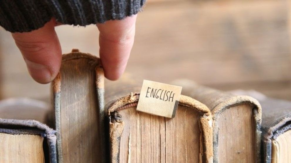(P) Literatura în engleză – combinația perfectă între relaxare și provocare