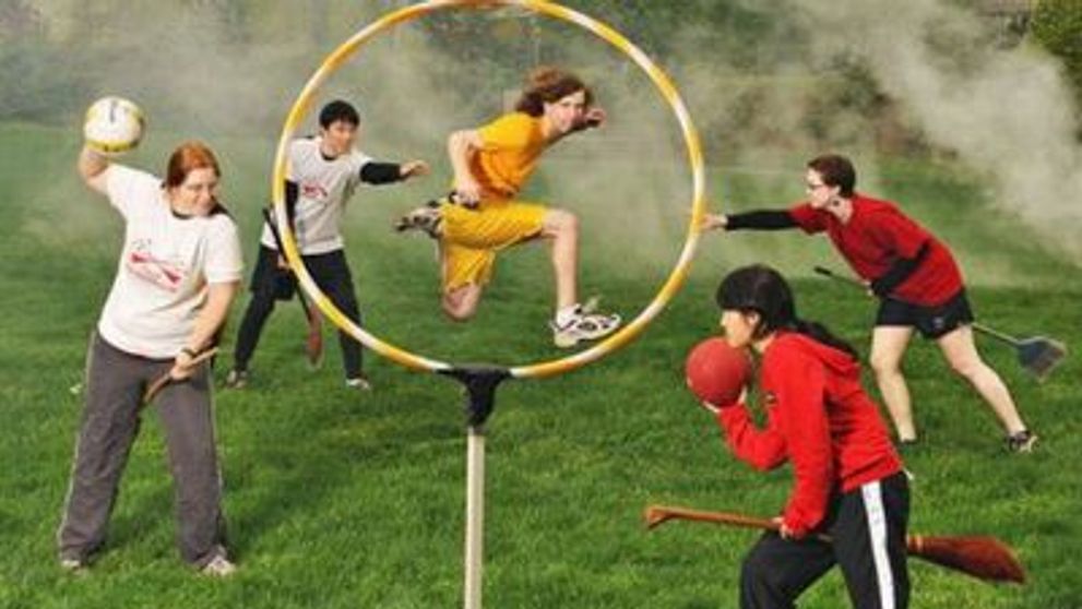 SUPER AMUZANT! Campionatul de Quidditch (Vâj-Hăţ)  FOTO si VIDEO