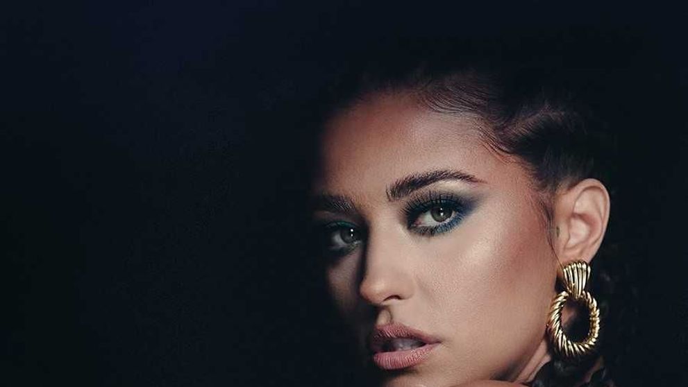 După succesul colaborării cu Faydee pentru piesa Trika Trika, ANTONIA lansează single-ul Lie I Tell Myself